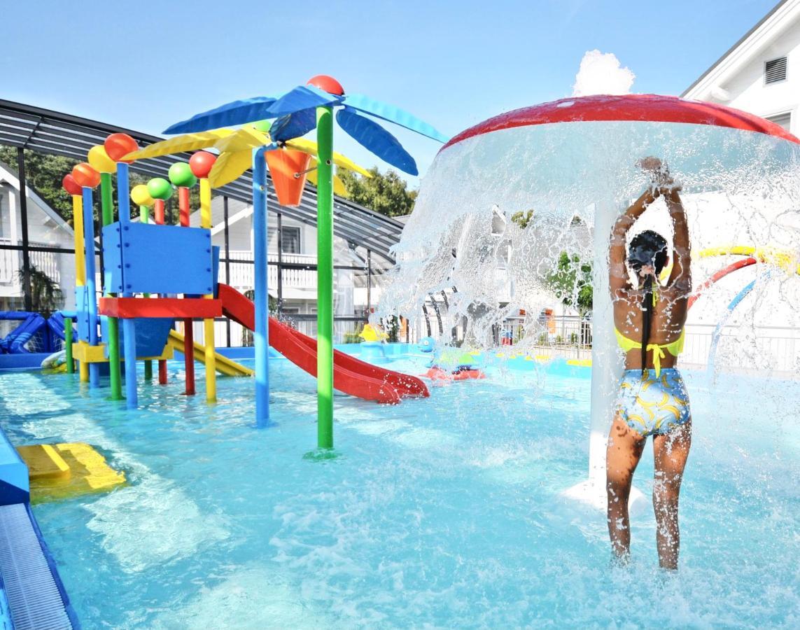 אוסטרוני מורסקי Collins Beach מראה חיצוני תמונה